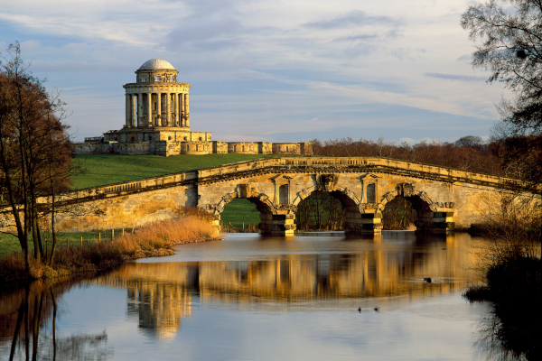 Bridge and Mausoleum